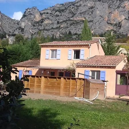 D'hotes L'odalyre 3*