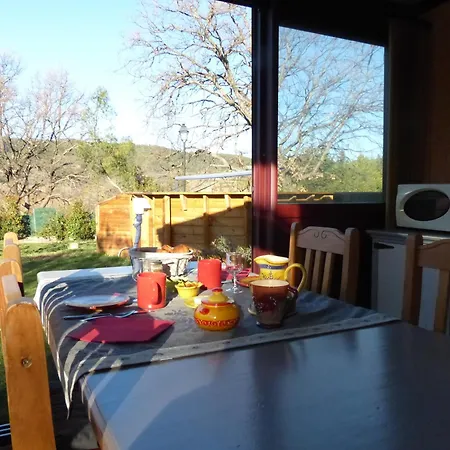D'hotes L'odalyre Bed & Breakfast