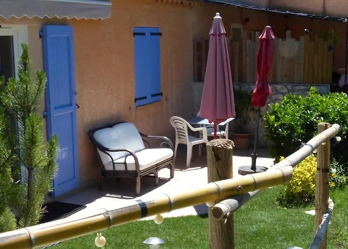 D'hôtes L'odalyre Couette-café Moustiers-Sainte-Marie