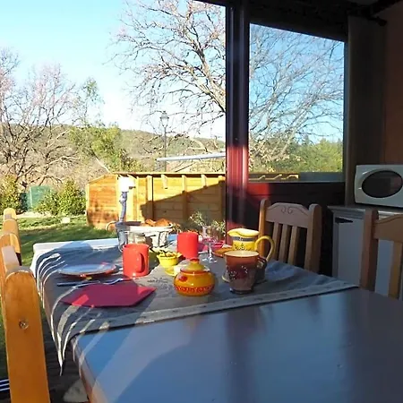 D'hotes L'odalyre Bed & Breakfast